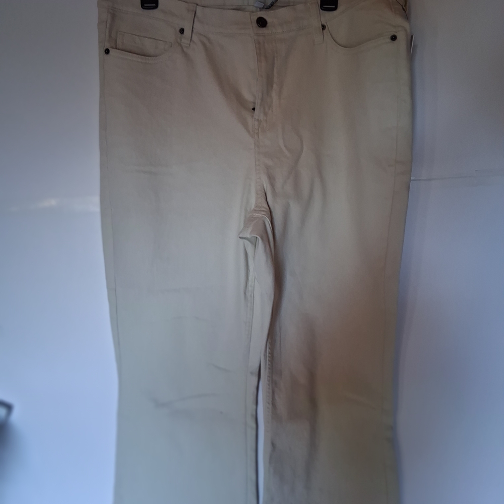 DKNY Women's Beige Straight Leg Jeans
